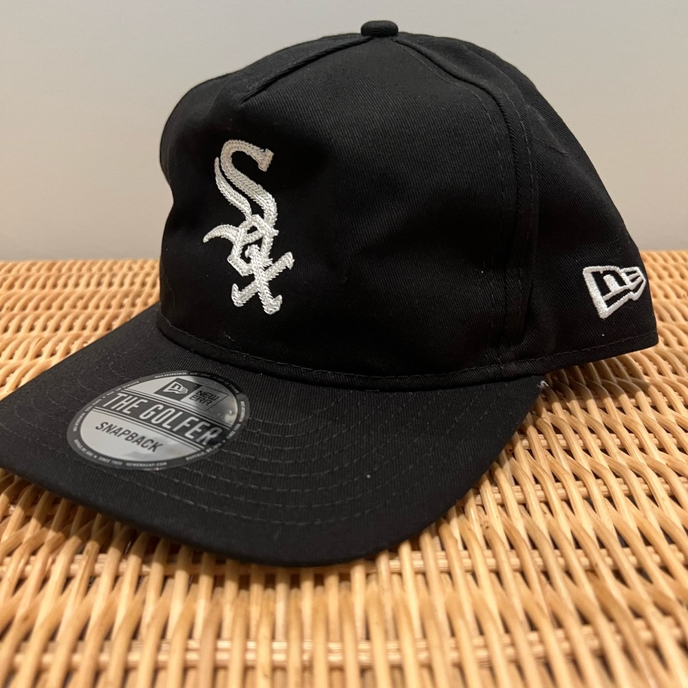 COPY - Chicago white Sox new era golf trucker hat NWT